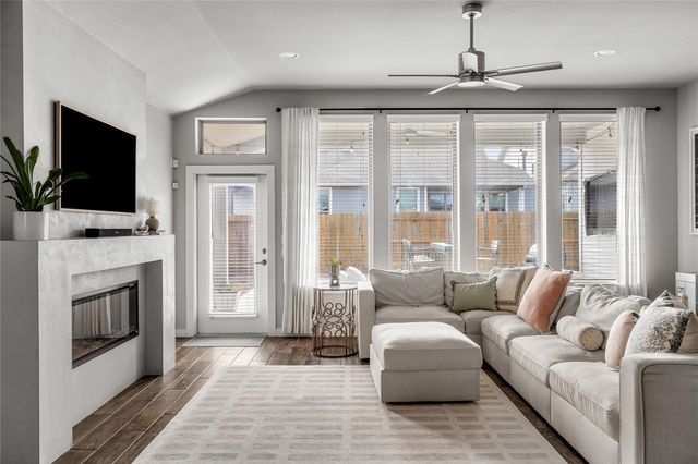 8201 Yokohama TER, Austin, TX 78744