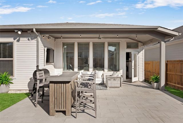 8201 Yokohama TER, Austin, TX 78744