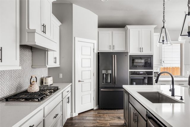 8201 Yokohama TER, Austin, TX 78744