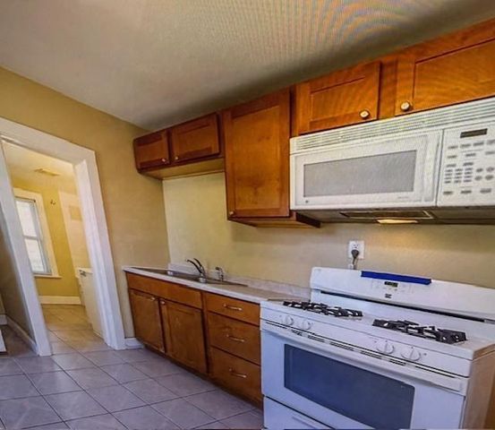 616 Monroe Street NE, Minneapolis, MN 55413