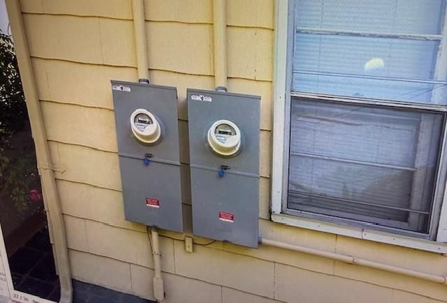 616 Monroe Street NE, Minneapolis, MN 55413