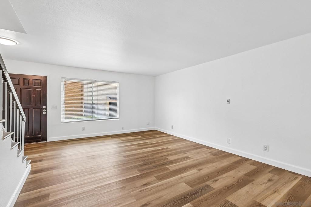 Image 5 of property listing at 3631 Lemona Avenue D, San Diego, CA 92105