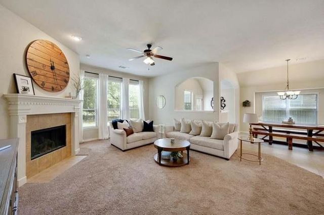 452 Monahans DR, Georgetown, TX 78628