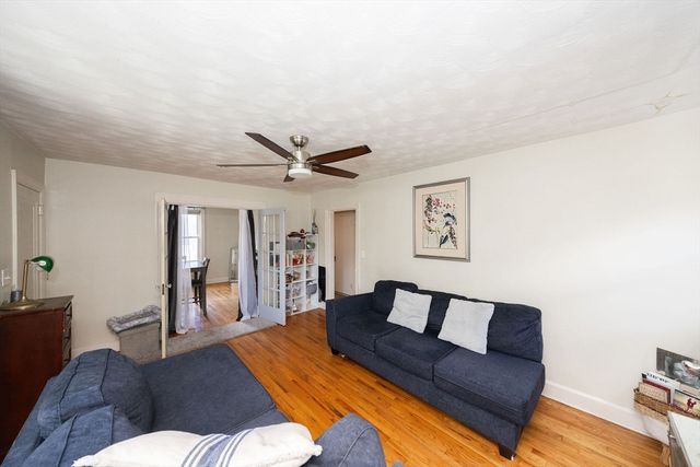 217 W Main St, Dudley, MA 01571