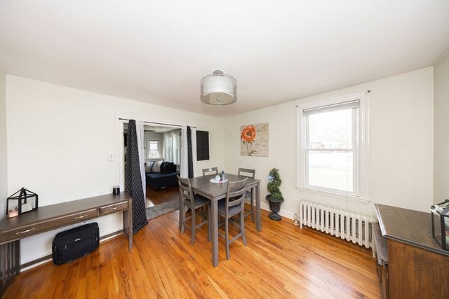 217 W Main St, Dudley, MA 01571