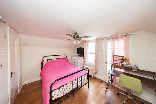 217 W Main St, Dudley, MA 01571