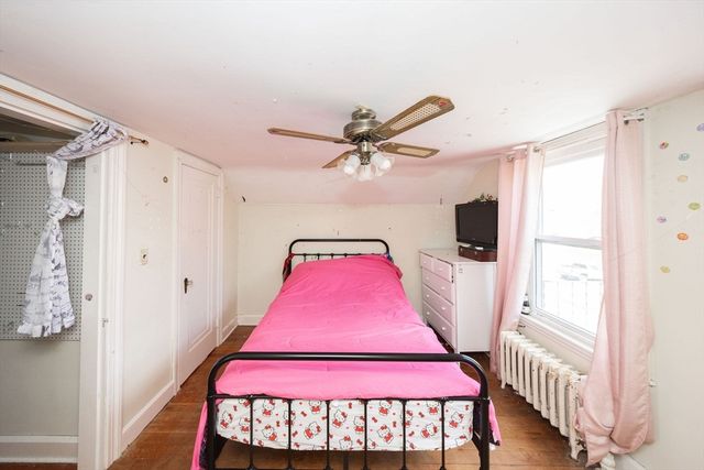 217 W Main St, Dudley, MA 01571