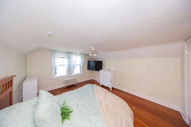 217 W Main St, Dudley, MA 01571