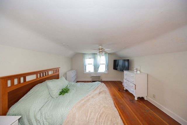 217 W Main St, Dudley, MA 01571