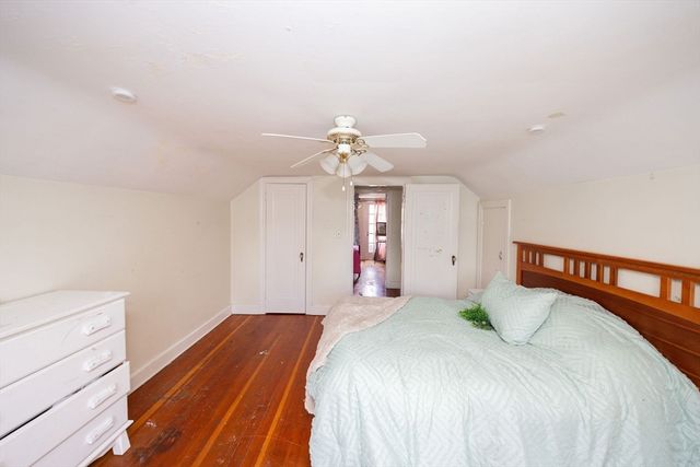 217 W Main St, Dudley, MA 01571