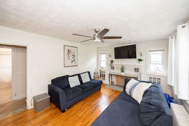 217 W Main St, Dudley, MA 01571