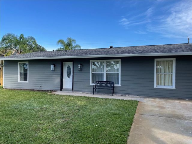 433 20th Street SW, Vero Beach, FL 32962