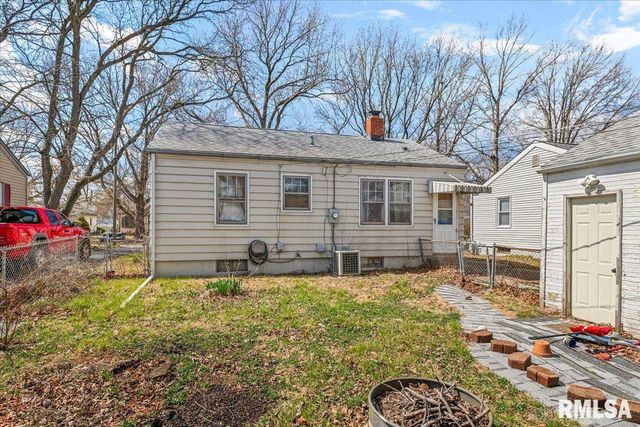 1720 N 21ST Street, Springfield, IL 62702