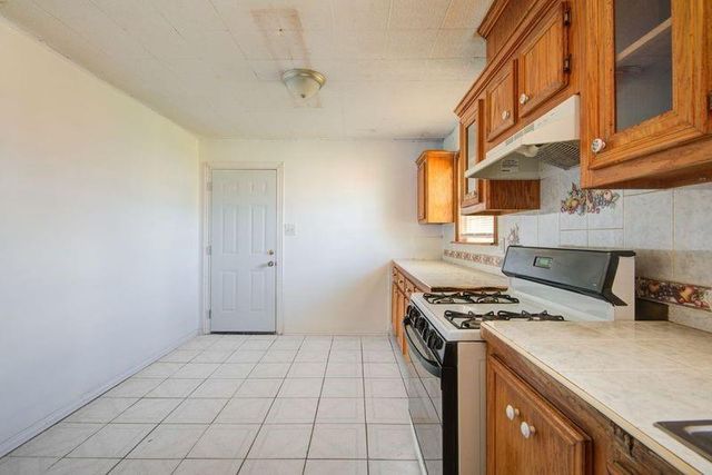 714 W 7th Street, Freeport, TX 77541