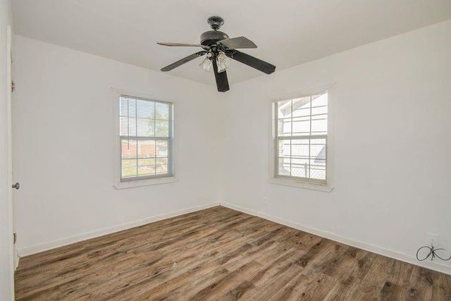 714 W 7th Street, Freeport, TX 77541