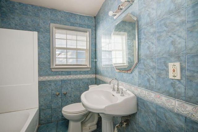 714 W 7th Street, Freeport, TX 77541