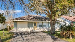 714 W 7th Street, Freeport, TX 77541