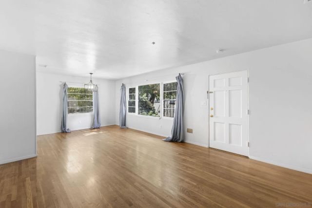 3543 Myrtle Ave, San Diego, CA 92104