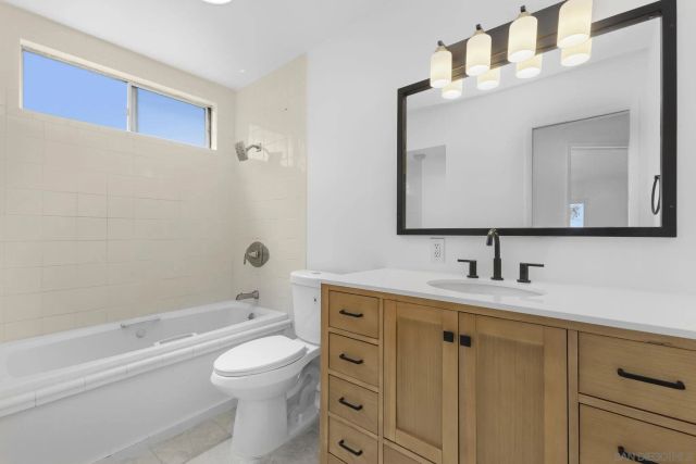3543 Myrtle Ave, San Diego, CA 92104