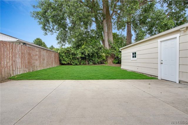 189 Delray Avenue, West Seneca, NY 14224