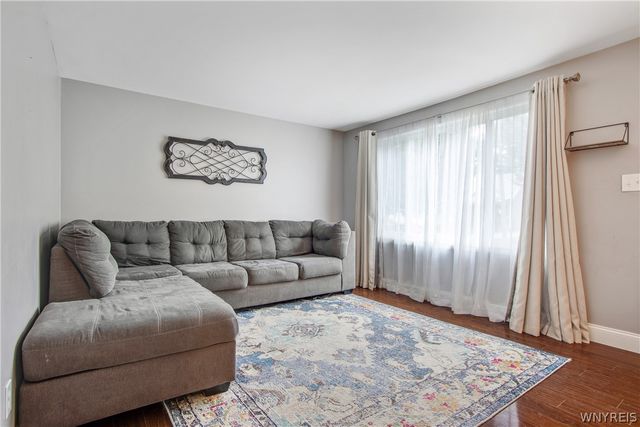 189 Delray Avenue, West Seneca, NY 14224