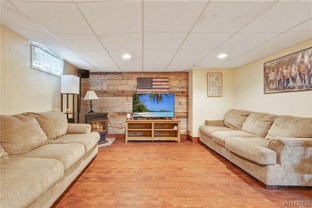 189 Delray Avenue, West Seneca, NY 14224