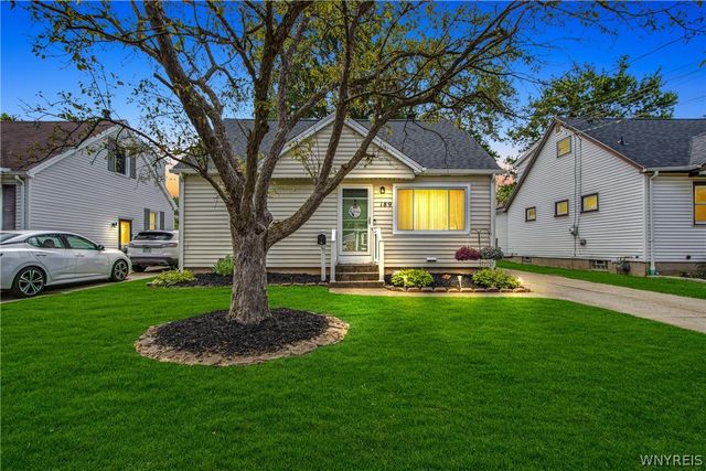 189 Delray Avenue, West Seneca, NY 14224