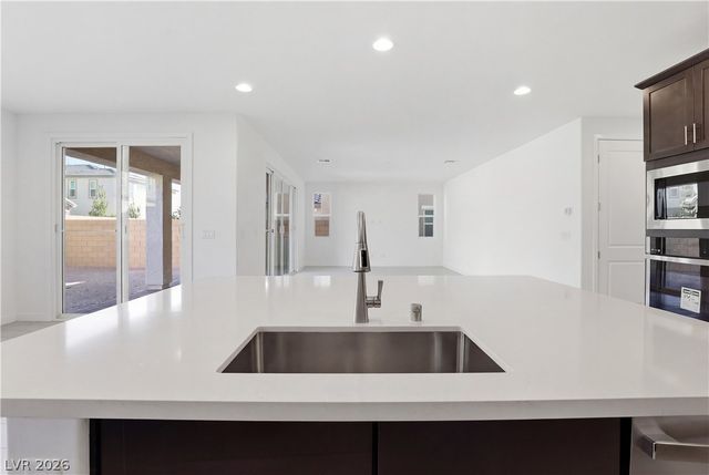 9940 Blazek Bluff Avenue, Las Vegas, NV 89178