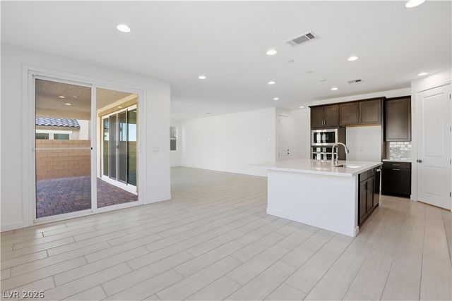 9940 Blazek Bluff Avenue, Las Vegas, NV 89178