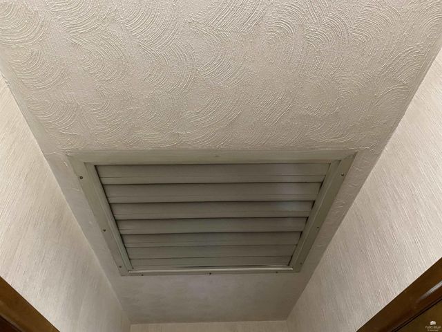 701 Parkview Drive, Wamego, KS 66547