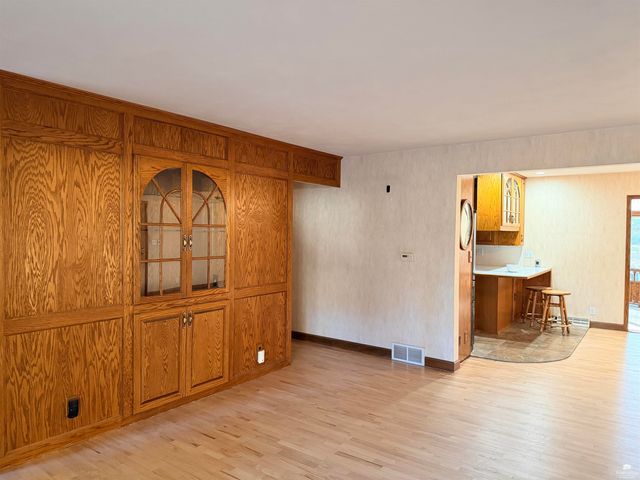 701 Parkview Drive, Wamego, KS 66547