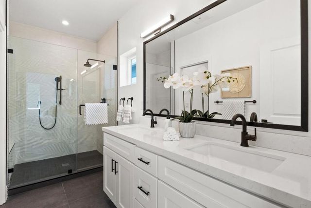 Sierra Vista Avenue, Mountain View, CA 94043