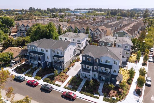 Sierra Vista Avenue, Mountain View, CA 94043