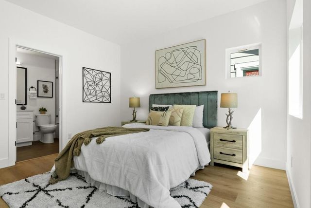 Sierra Vista Avenue, Mountain View, CA 94043