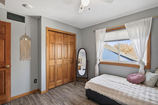 11313 71st Avenue N, Maple Grove, MN 55369