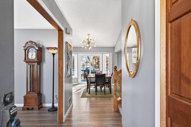 11313 71st Avenue N, Maple Grove, MN 55369