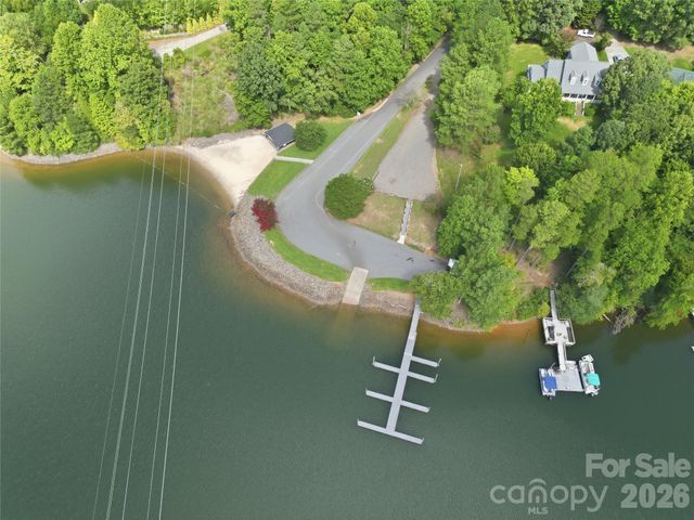 113 Gardner Point Drive, Stony Point, NC 28678