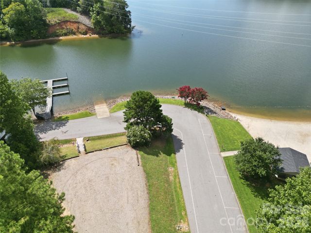 113 Gardner Point Drive, Stony Point, NC 28678
