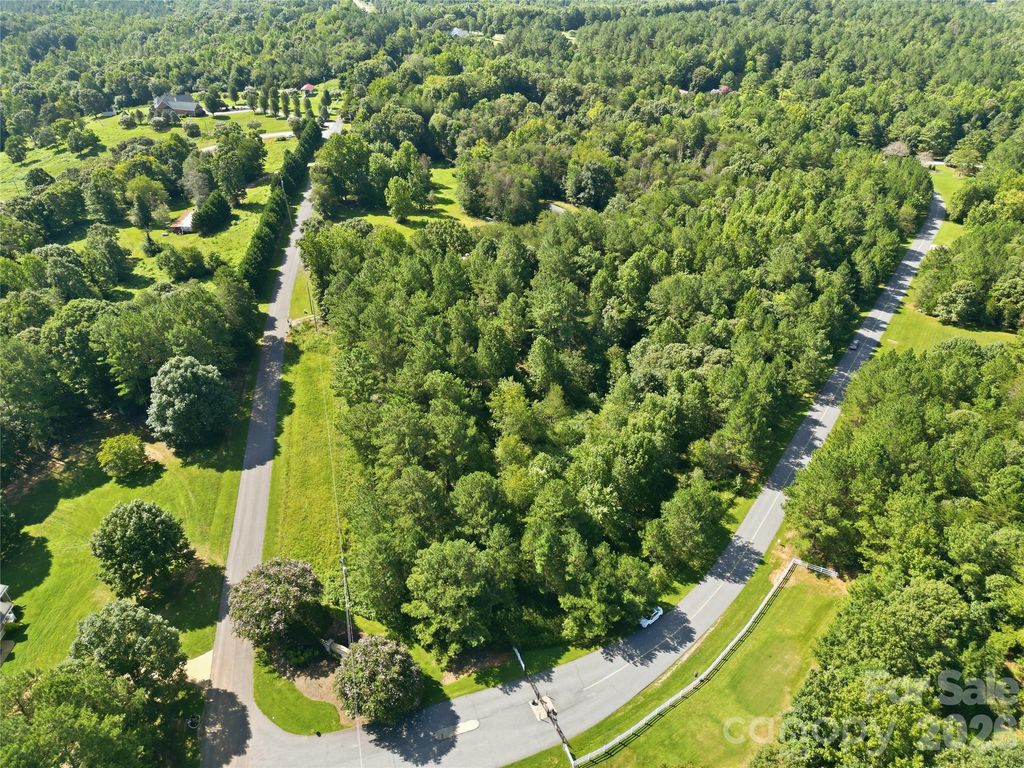 113 Gardner Point Drive, Stony Point, NC 28678