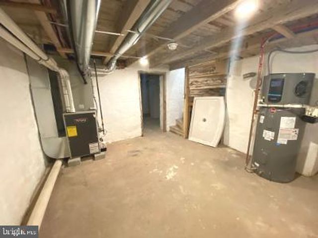 4670 UMBRIA ST, Philadelphia, PA 19127