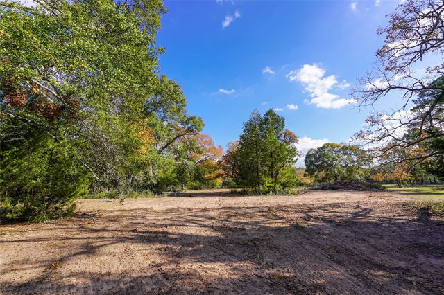 31174 Courtney Road, Waller, TX 77484