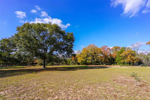 31174 Courtney Road, Waller, TX 77484
