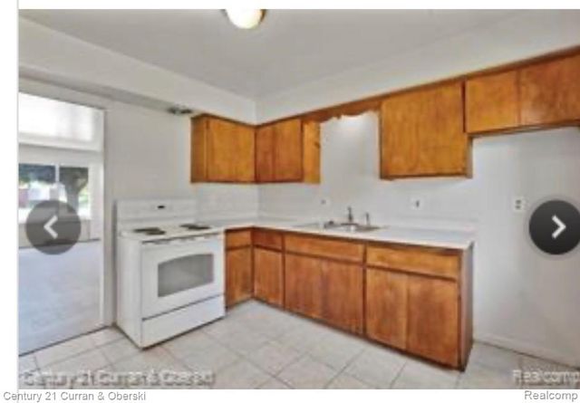 212 Arcola, Inkster, MI 48141