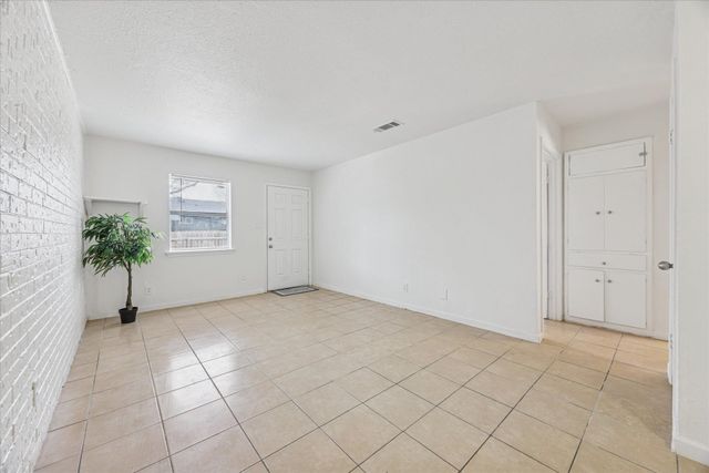 8212 Sam Rayburn DR 4, Austin, TX 78753