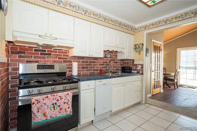 825 Brighton Road, Tonawanda, NY 14150