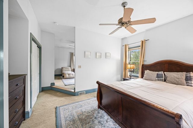 64 River St, Plymouth, MA 02360