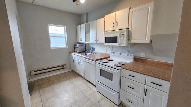 1217 E Wellesley Ave, Spokane, WA 99207