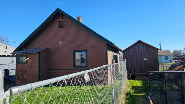 1217 E Wellesley Ave, Spokane, WA 99207