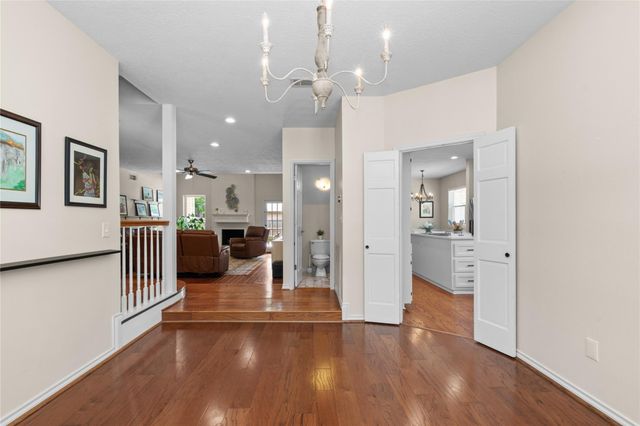 3 Dunlin Meadow Court, The Woodlands, TX 77381
