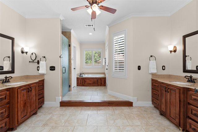 3 Dunlin Meadow Court, The Woodlands, TX 77381